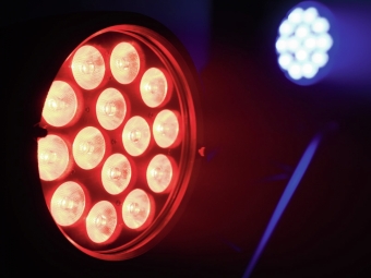 Eurolite Led IP PAR 14x8W QCL