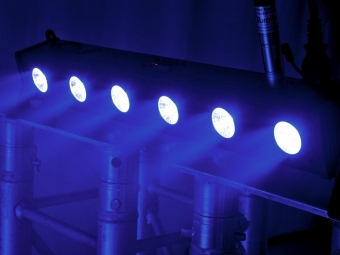 Eurolite Led BAR-6 QCL RGBA